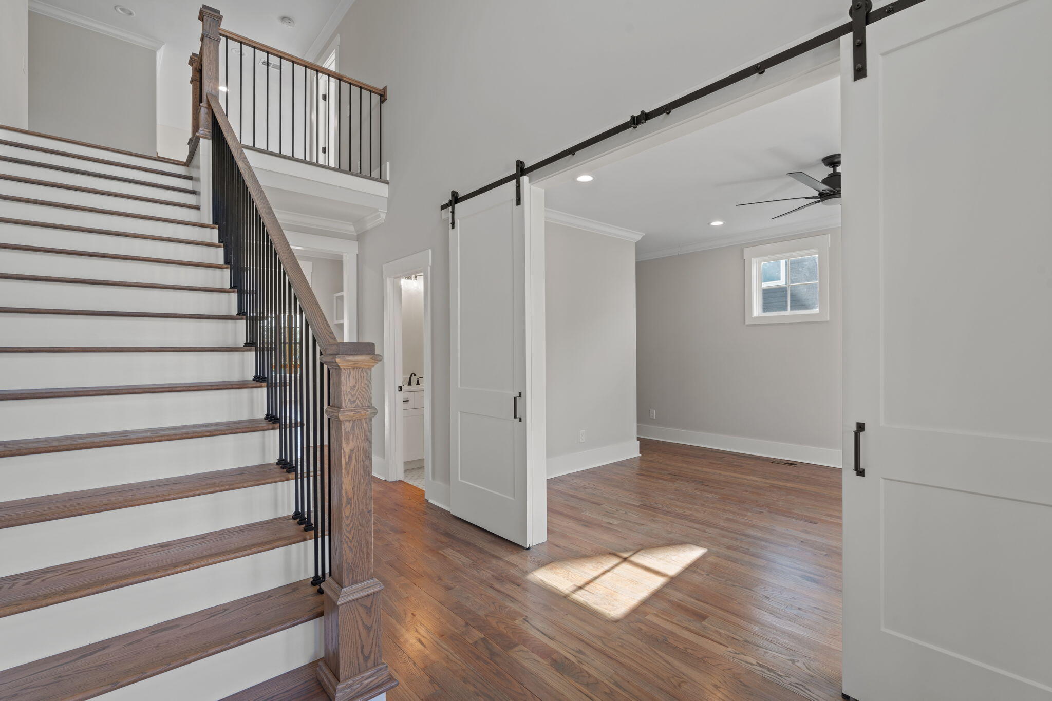 490 Lakeshore Cove Drive #10, Fort Oglethorpe, Georgia image 6