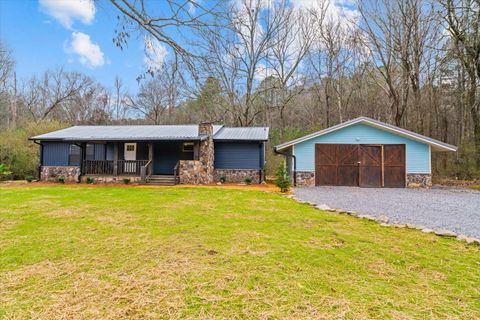 Photo of 1323 Peggy Lane, Tunnel Hill, GA 30755 (MLS # 1527117)