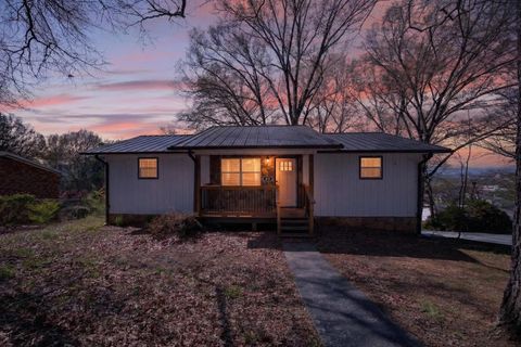 Photo of 405 Dempsey Lane, Rossville, GA 30741 (MLS # 1530834)