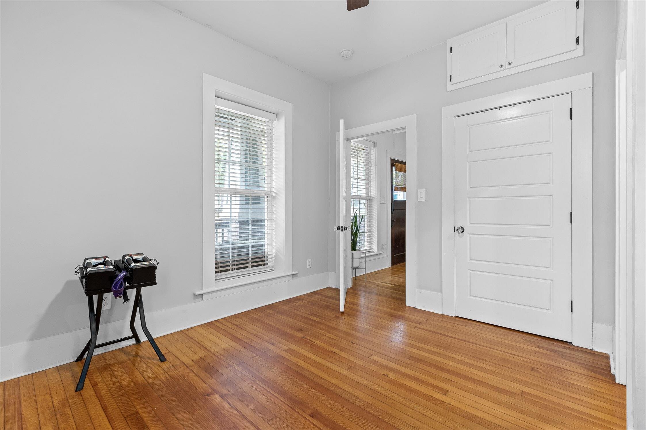 Chattanooga, Tennessee 37405, United States, 3 Bedrooms Bedrooms, ,2 BathroomsBathrooms,Residential,Active,216673