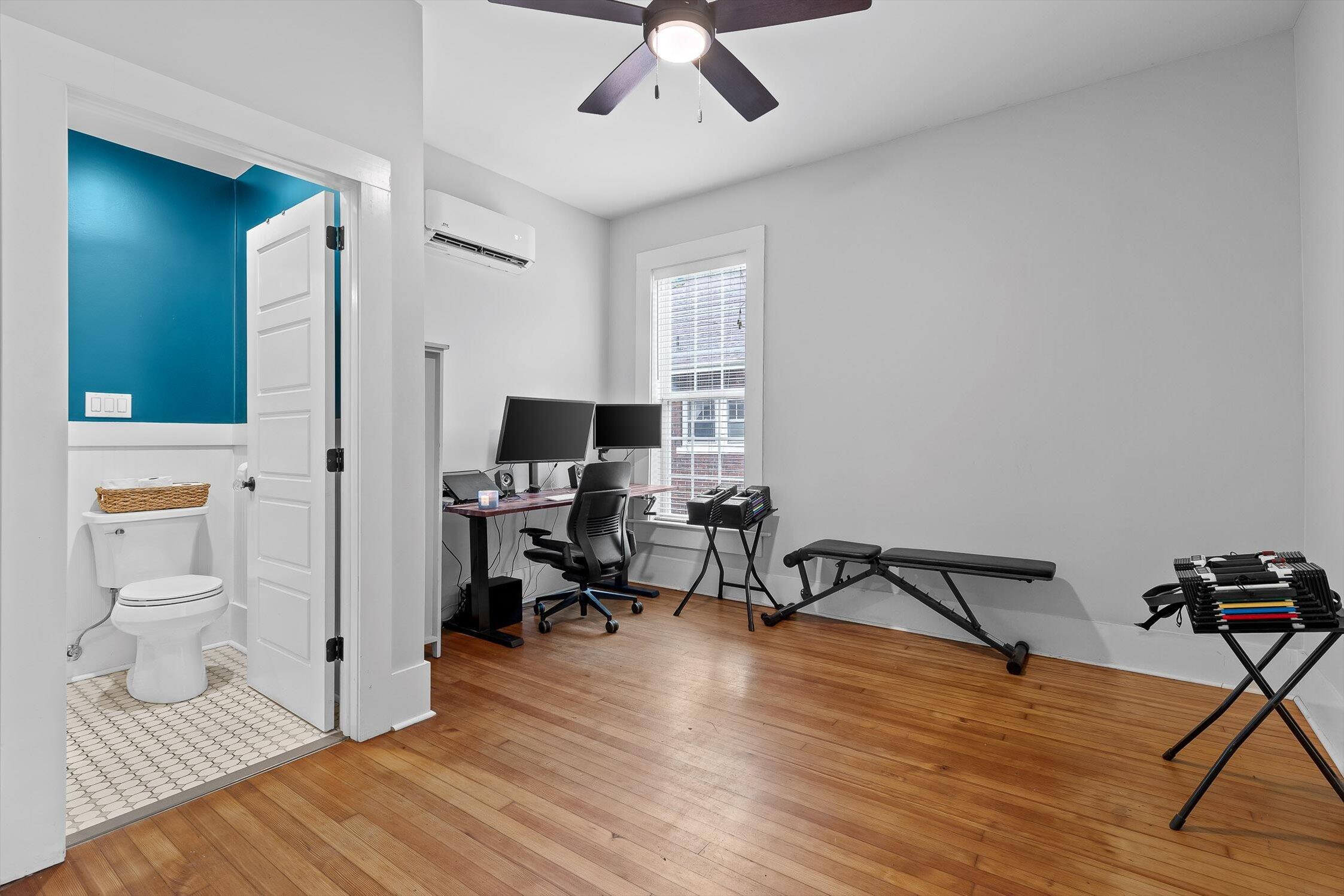 Chattanooga, Tennessee 37405, United States, 3 Bedrooms Bedrooms, ,2 BathroomsBathrooms,Residential,Active,216673