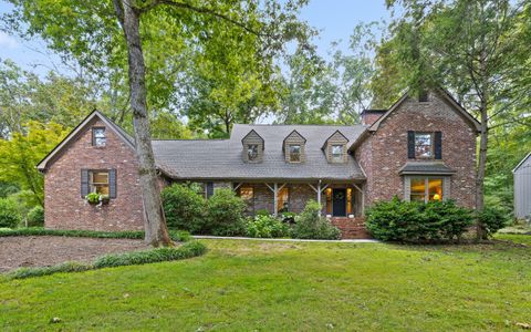 Photo of 403 Dunsinane Road, Signal Mountain, TN 37377 (MLS # 1531075) Photo of 403 Dunsinane Road, Signal Mountain, TN 37377 (MLS # 1531075)