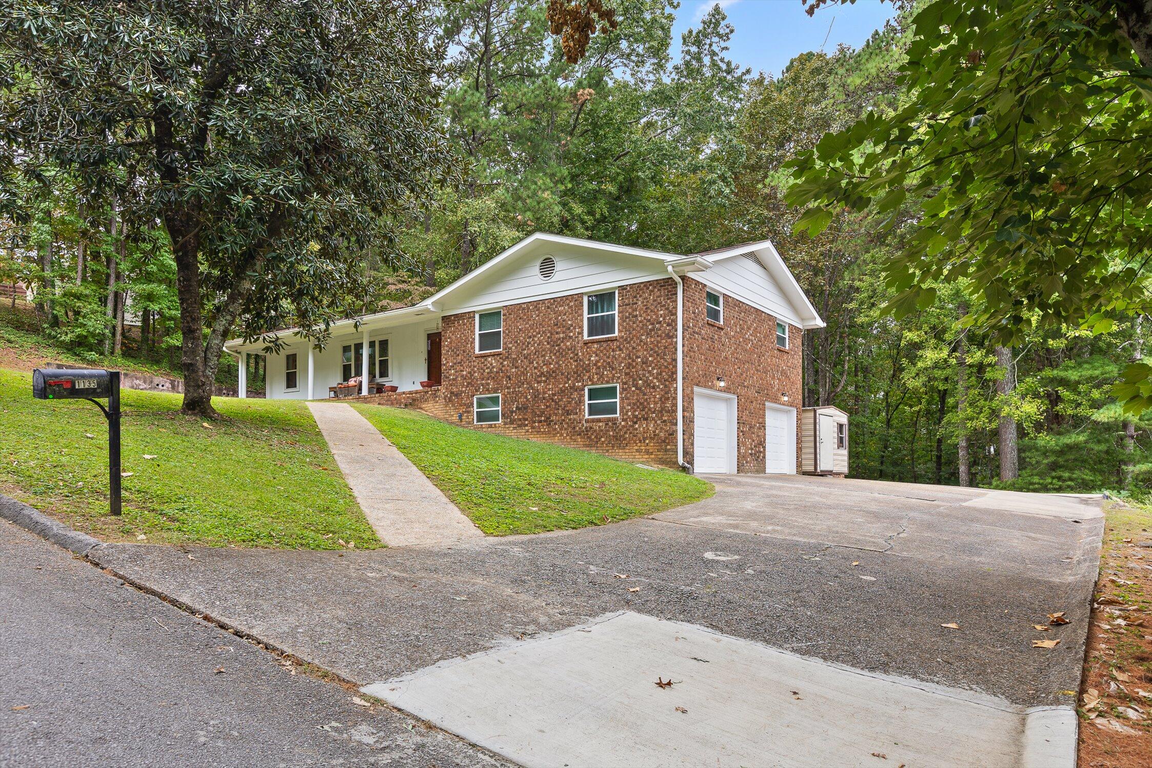 Chattanooga, Tennessee 37421, United States, 4 Bedrooms Bedrooms, ,3 BathroomsBathrooms,Residential,Active,224140