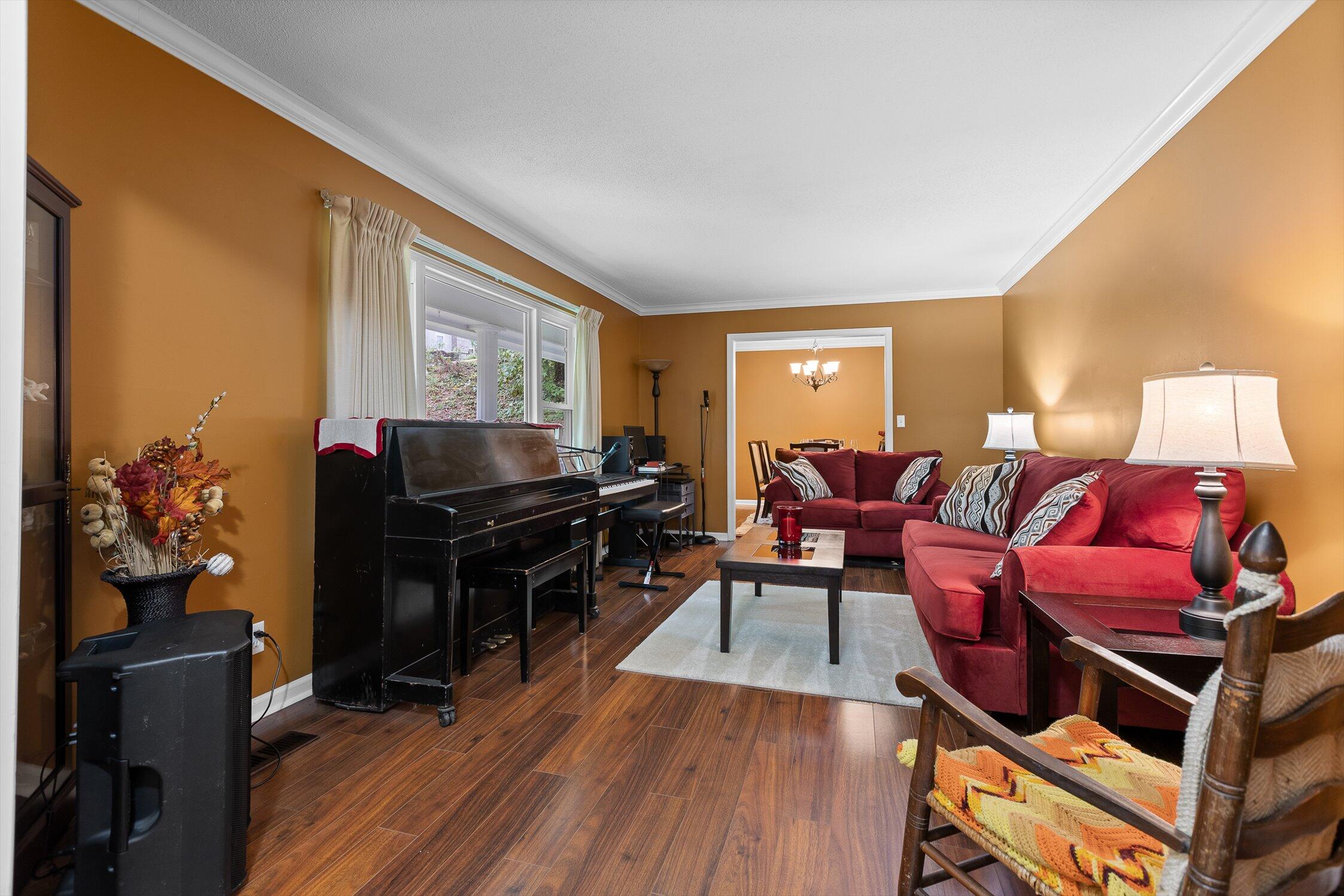 Chattanooga, Tennessee 37421, United States, 4 Bedrooms Bedrooms, ,3 BathroomsBathrooms,Residential,Active,224140