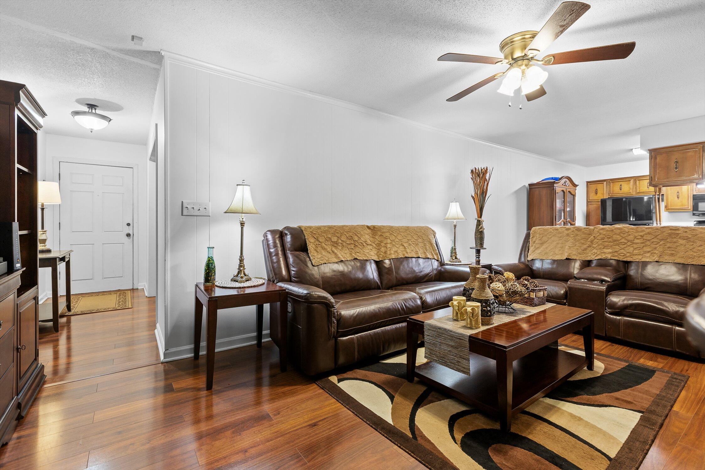 Chattanooga, Tennessee 37421, United States, 4 Bedrooms Bedrooms, ,3 BathroomsBathrooms,Residential,Active,224140