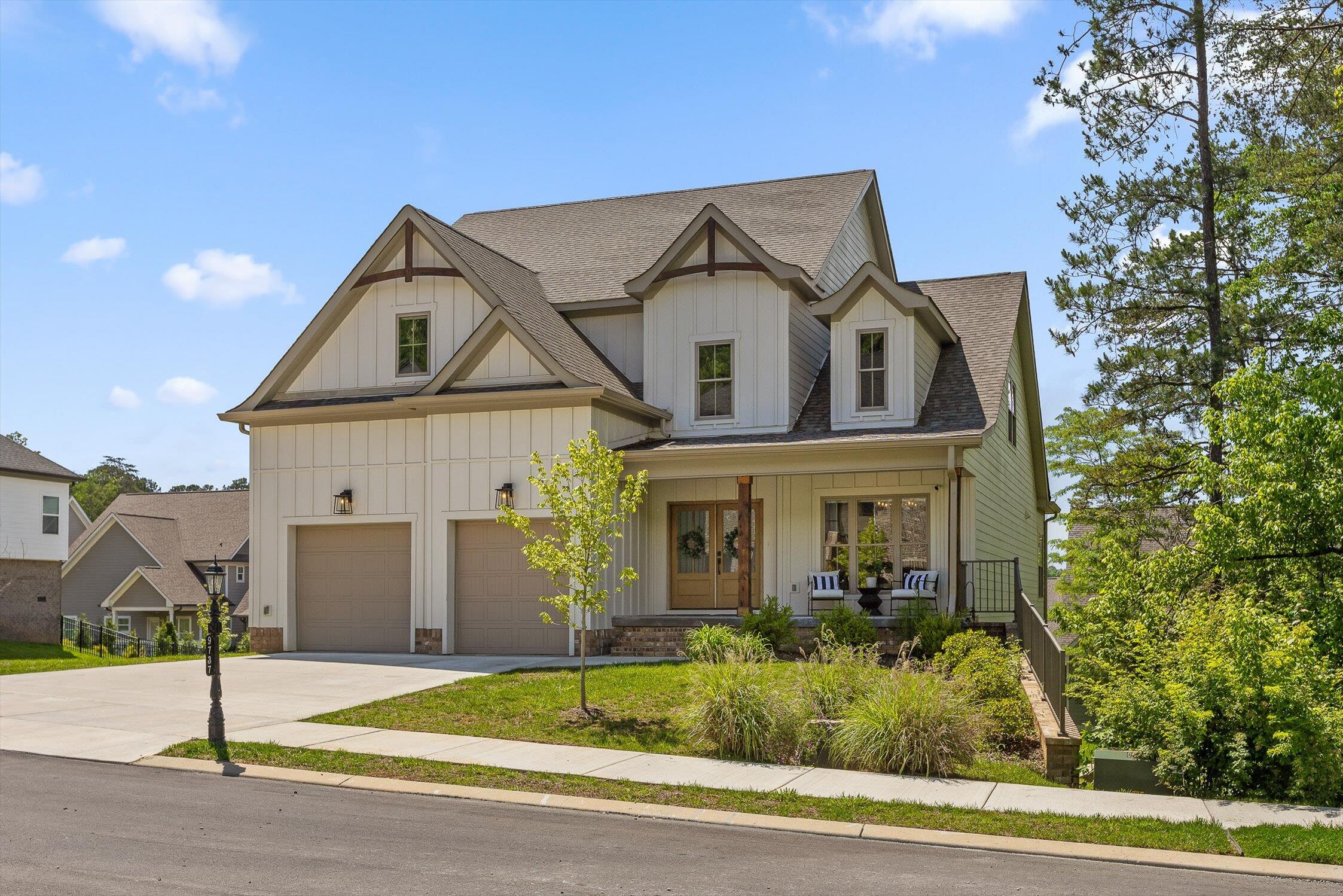 9737 Trestle Circle, Ooltewah, Tennessee image 1