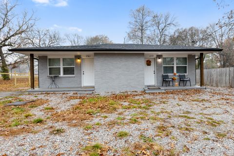 Photo of 1579-1581 Burns Avenue, Chattanooga, TN 37412 (MLS # 1524357)