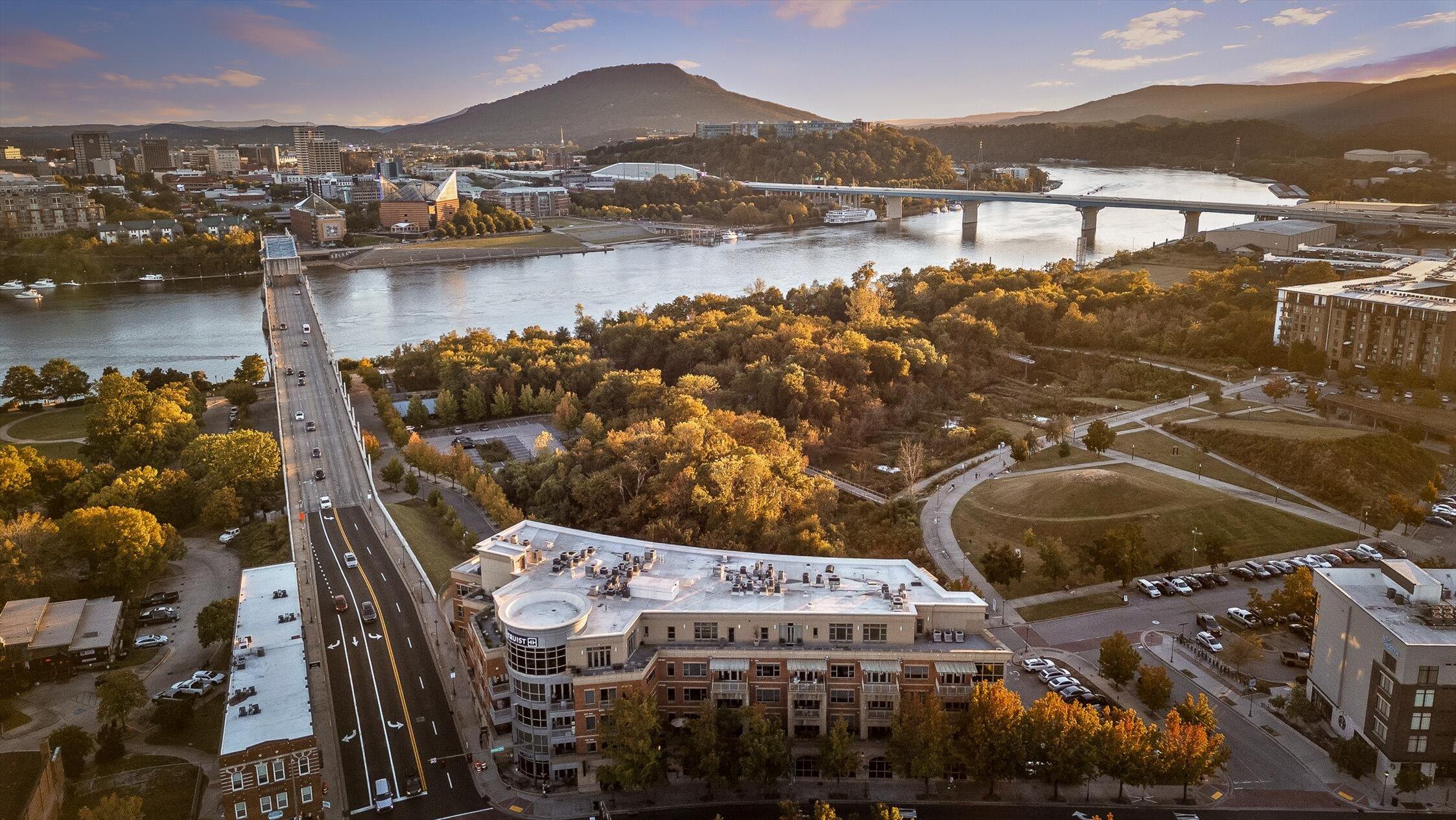 Chattanooga, Tennessee 37405, United States, 2 Bedrooms Bedrooms, ,2 BathroomsBathrooms,Residential,Active,25338