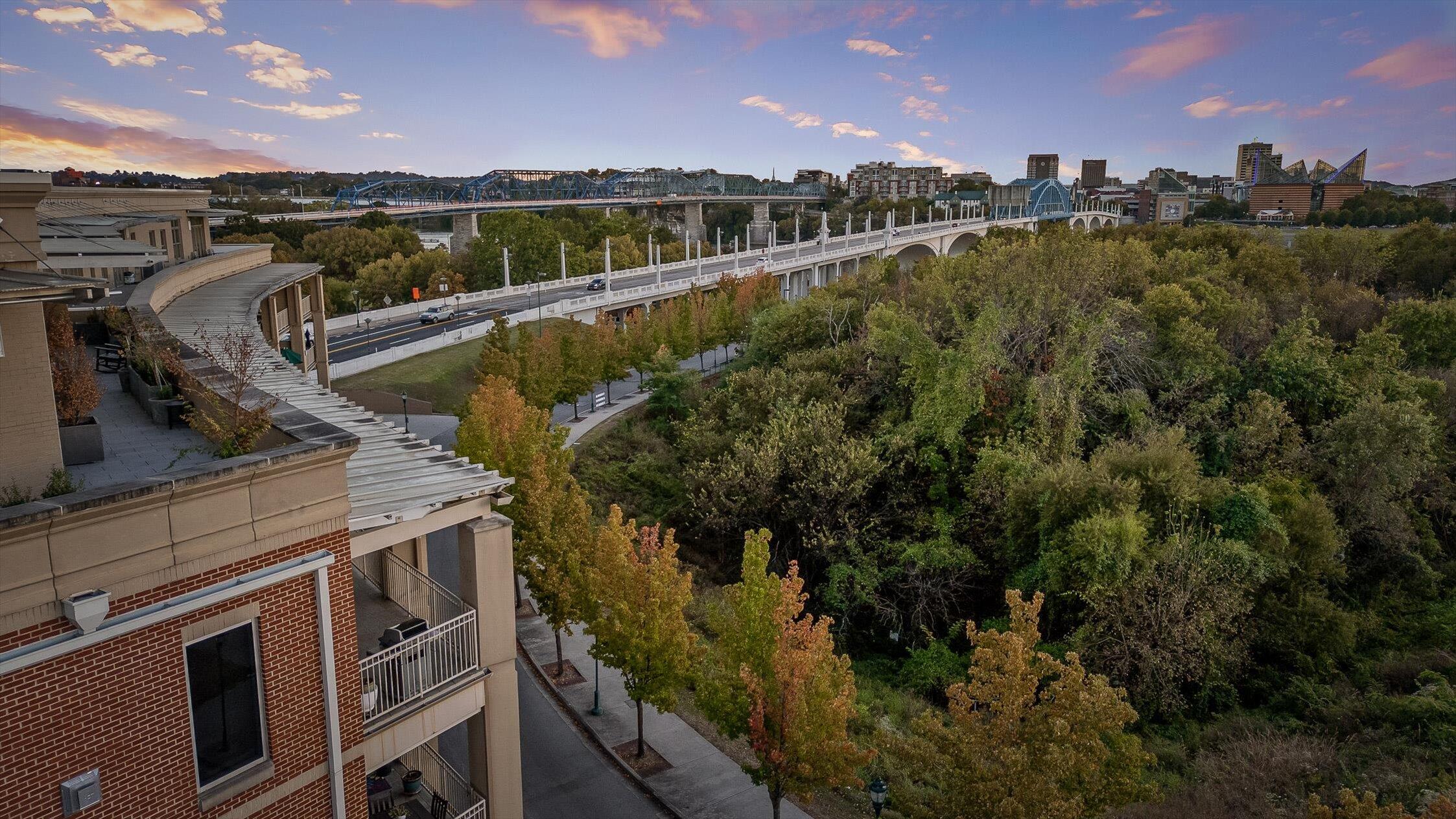 Chattanooga, Tennessee 37405, United States, 2 Bedrooms Bedrooms, ,2 BathroomsBathrooms,Residential,Active,25338