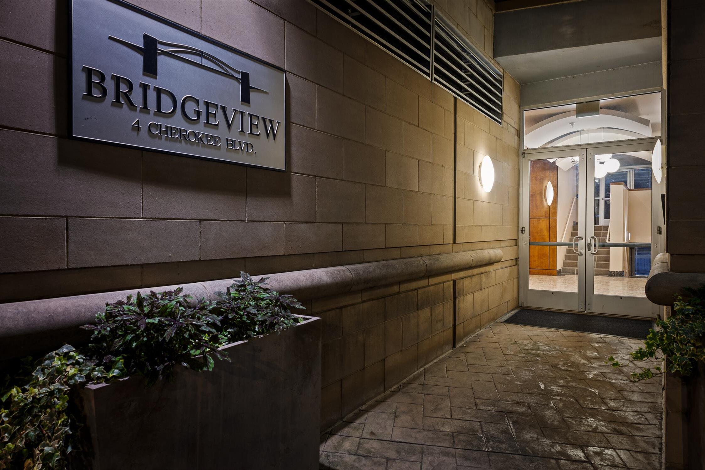 Chattanooga, Tennessee 37405, United States, 2 Bedrooms Bedrooms, ,2 BathroomsBathrooms,Residential,Active,25338