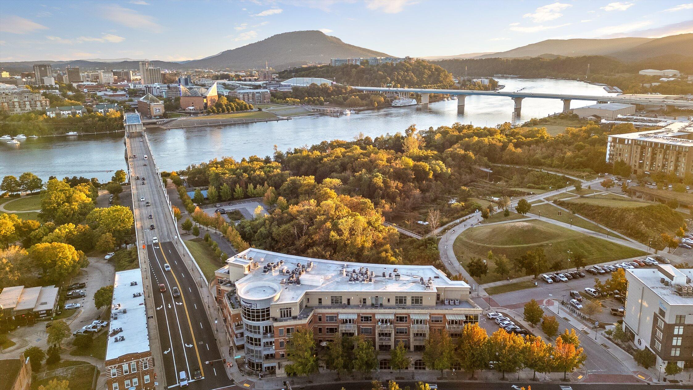 Chattanooga, Tennessee 37405, United States, 2 Bedrooms Bedrooms, ,2 BathroomsBathrooms,Residential,Active,25338