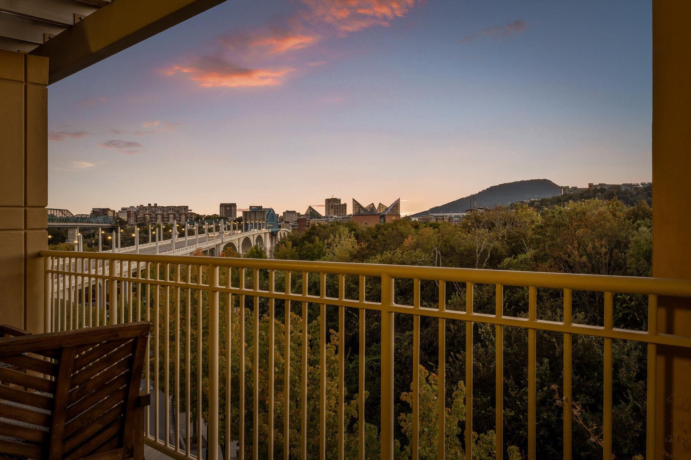 Chattanooga, Tennessee 37405, United States, 2 Bedrooms Bedrooms, ,2 BathroomsBathrooms,Residential,Active,25338