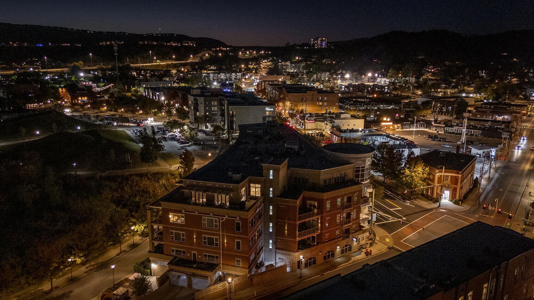 Chattanooga, Tennessee 37405, United States, 2 Bedrooms Bedrooms, ,2 BathroomsBathrooms,Residential,Active,25338