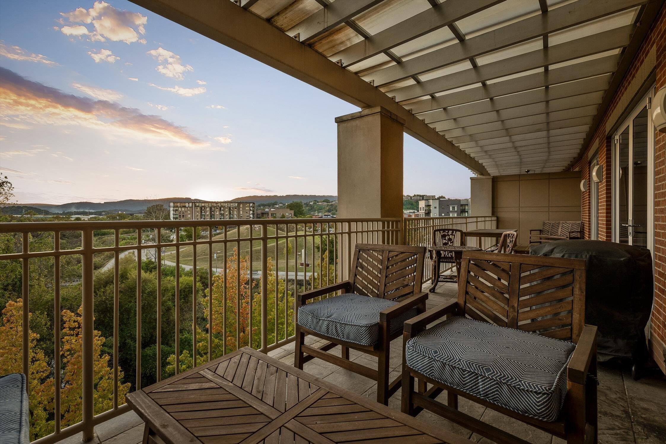 Chattanooga, Tennessee 37405, United States, 2 Bedrooms Bedrooms, ,2 BathroomsBathrooms,Residential,Active,25338