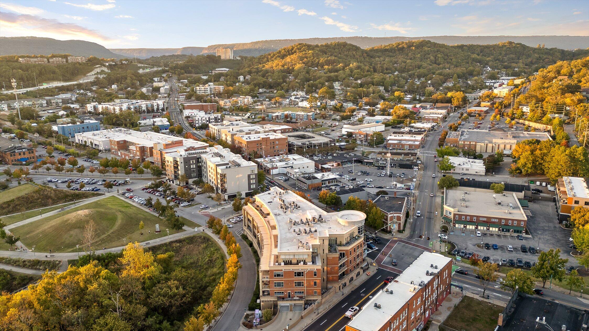 Chattanooga, Tennessee 37405, United States, 2 Bedrooms Bedrooms, ,2 BathroomsBathrooms,Residential,Active,25338