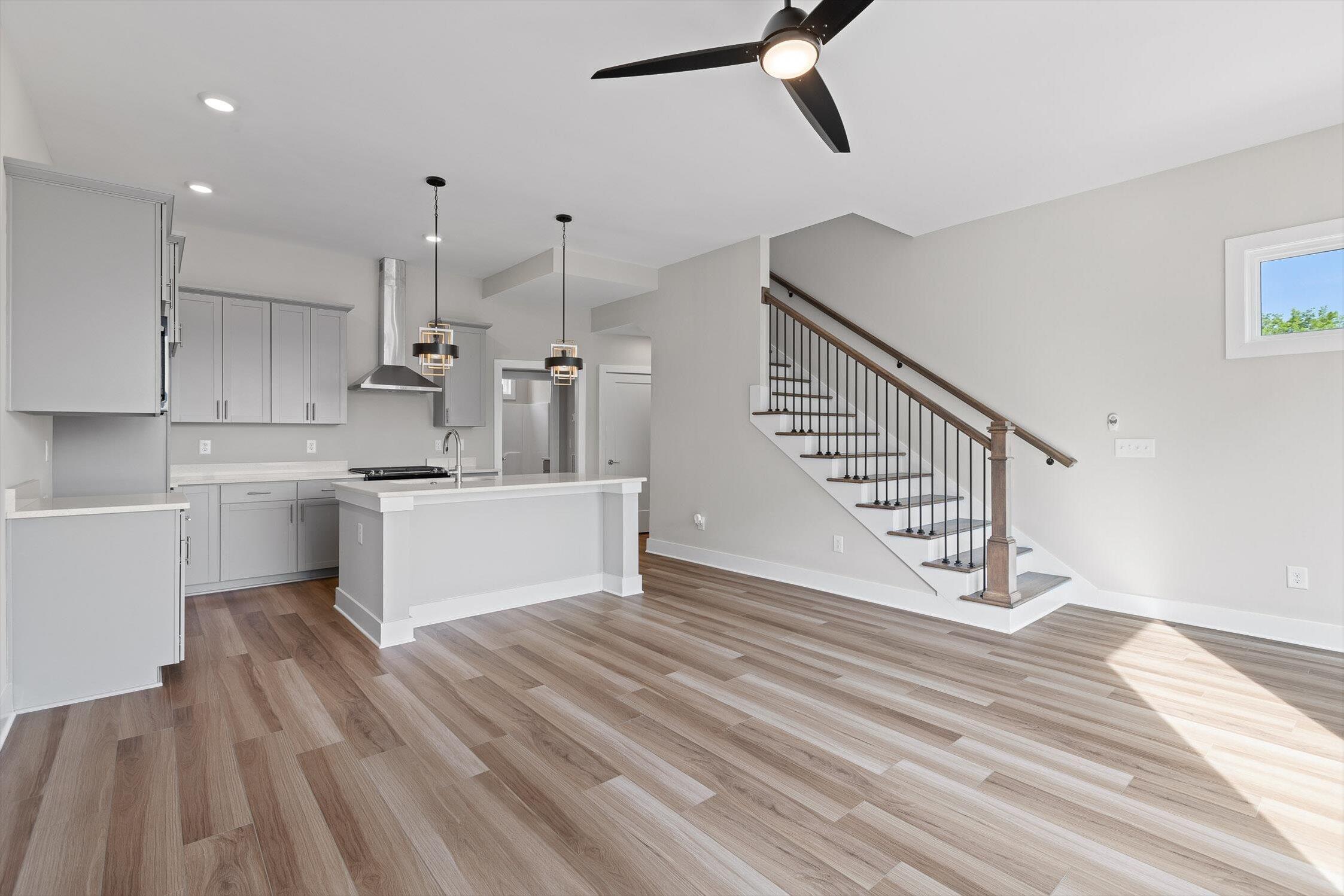 825 Burnside Place, Chattanooga, Tennessee image 11