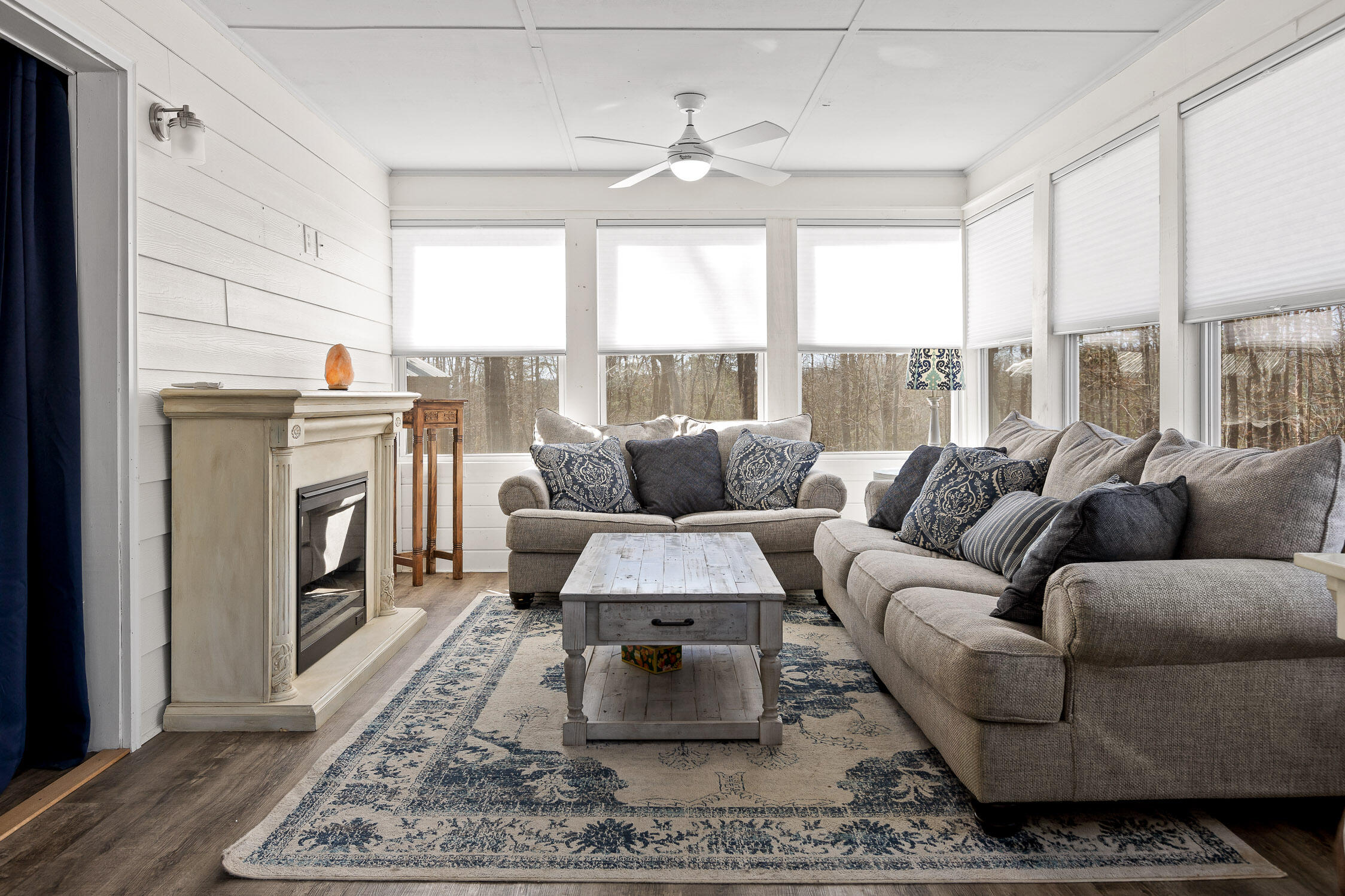 Chickamauga, Georgia 30707, United States, 4 Bedrooms Bedrooms, ,3 BathroomsBathrooms,Residential,Active,220824