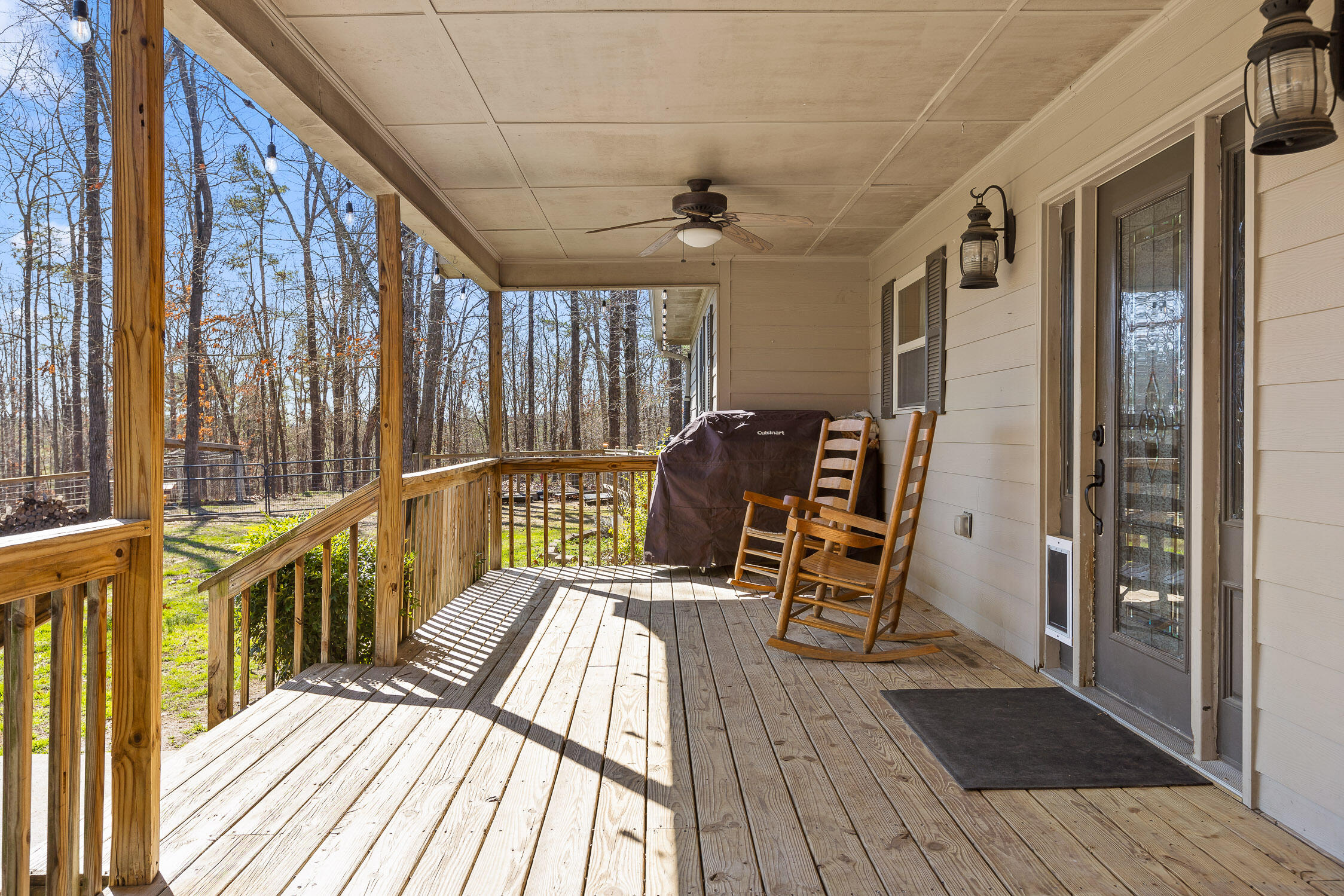 Chickamauga, Georgia 30707, United States, 4 Bedrooms Bedrooms, ,3 BathroomsBathrooms,Residential,Active,220824