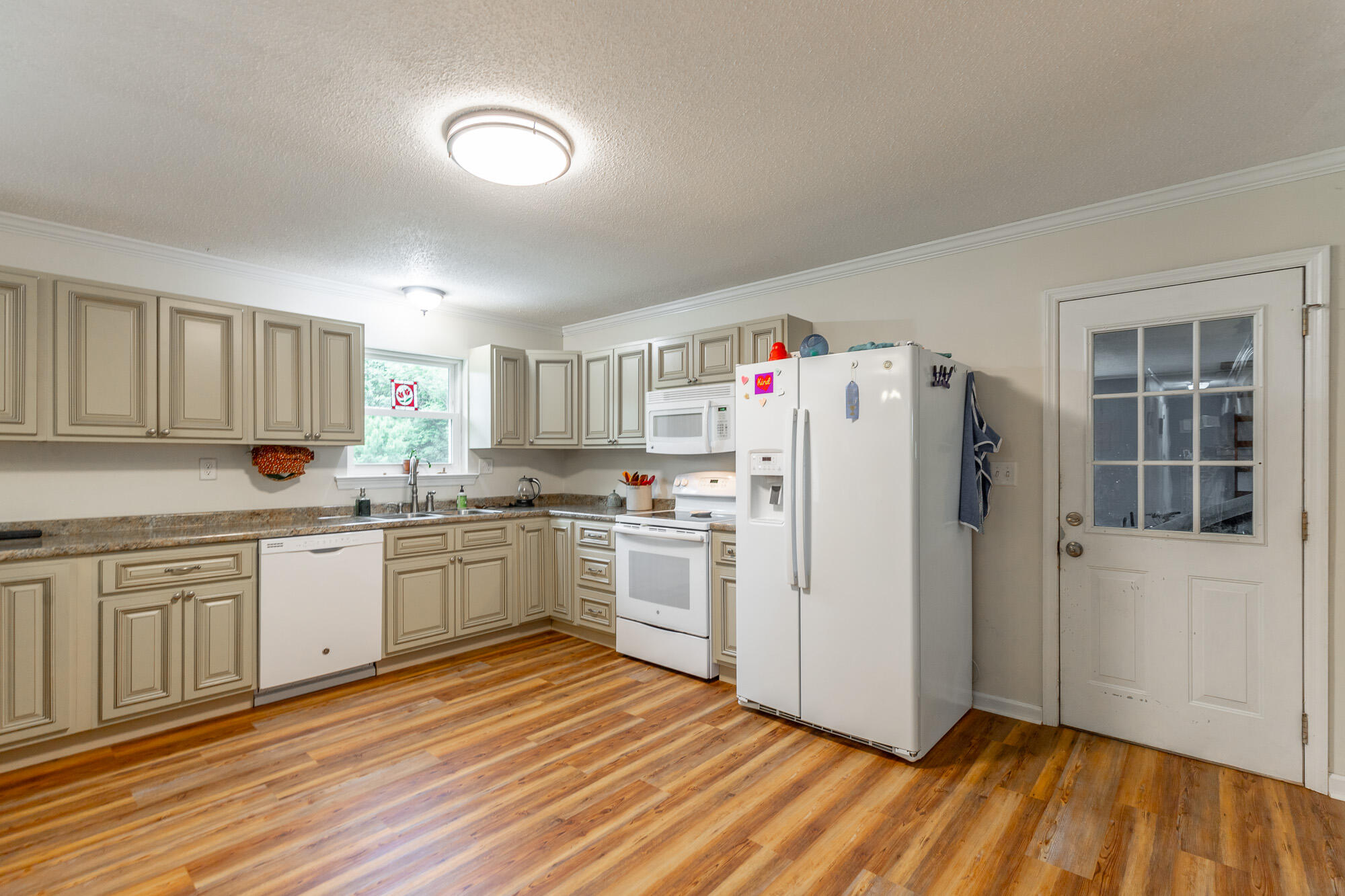22 Talley Lane, Rossville, Georgia image 7