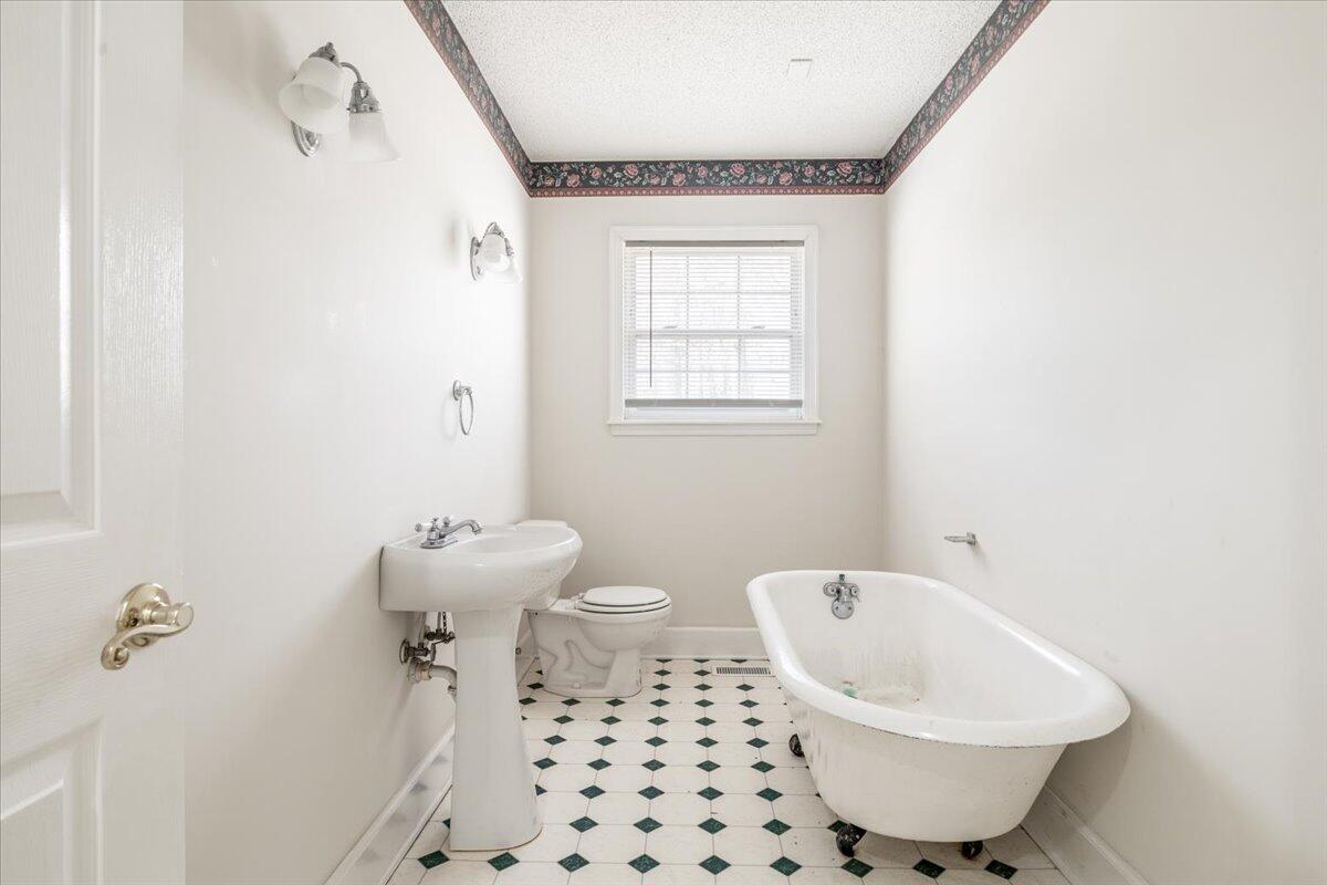 190 Mona Lane, Summerville, Georgia image 13
