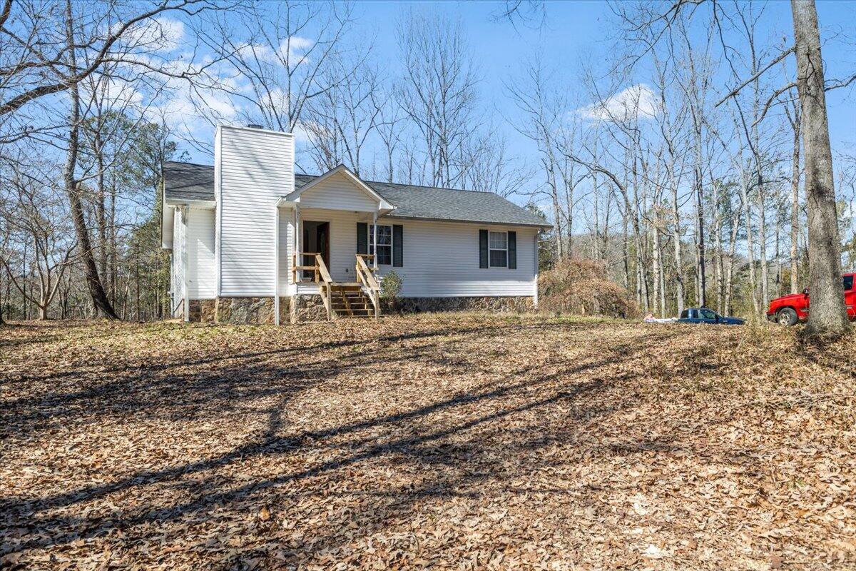 190 Mona Lane, Summerville, Georgia image 1