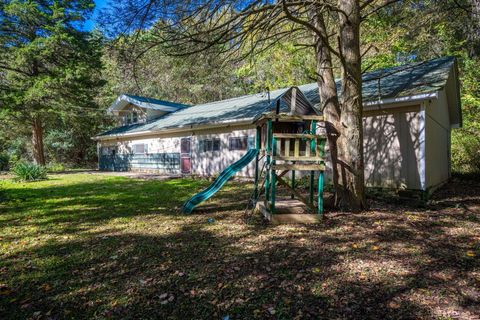 Photo of 3877 Bonny Oaks Drive, Chattanooga, TN 37406 (MLS # 1526019)