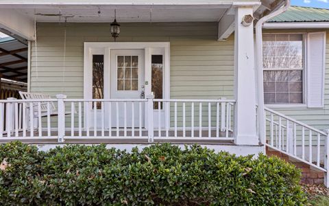 Tiny photo for 304 Keith Street, Chattanooga, TN 37405 (MLS # 1525775)