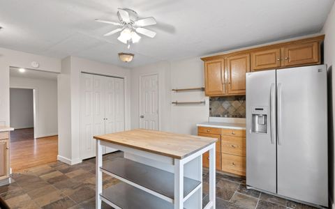 Tiny photo for 304 Keith Street, Chattanooga, TN 37405 (MLS # 1525775)