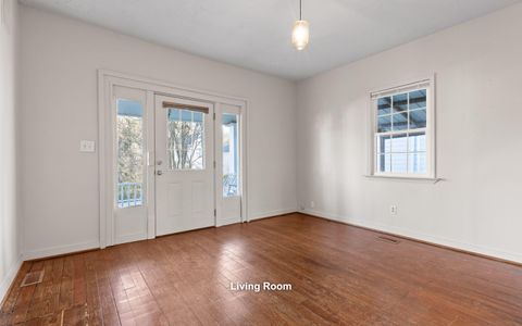 Tiny photo for 304 Keith Street, Chattanooga, TN 37405 (MLS # 1525775)