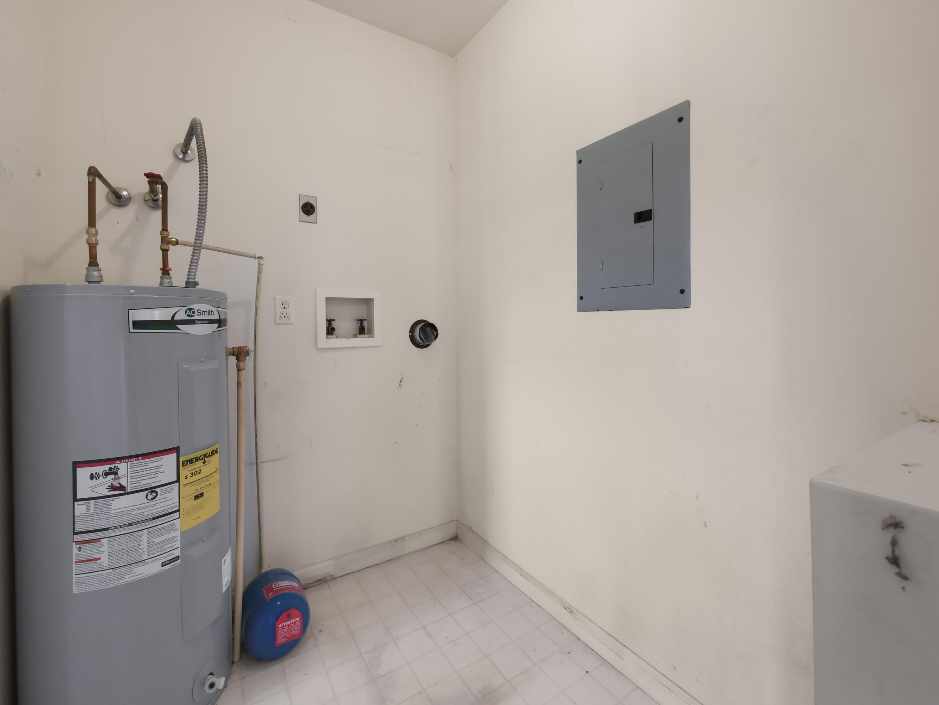 16 Japonica Street, Flintstone, Georgia image 4