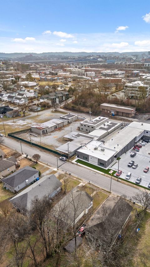 Tiny photo for 419 W Bell Avenue, Chattanooga, TN 37405 (MLS # 1528585)