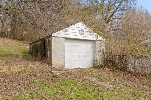 Tiny photo for 419 W Bell Avenue, Chattanooga, TN 37405 (MLS # 1528585)