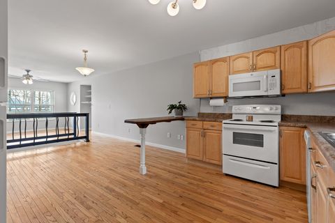 Tiny photo for 419 W Bell Avenue, Chattanooga, TN 37405 (MLS # 1528585)