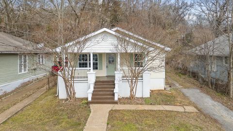 Tiny photo for 419 W Bell Avenue, Chattanooga, TN 37405 (MLS # 1528585)