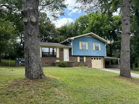 Photo of 7709 E Village Lane, Hixson, TN 37343 (MLS # 1537291)