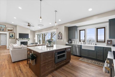 Tiny photo for 6216 Forest Park Drive, Signal Mountain, TN 37377 (MLS # 1530423)