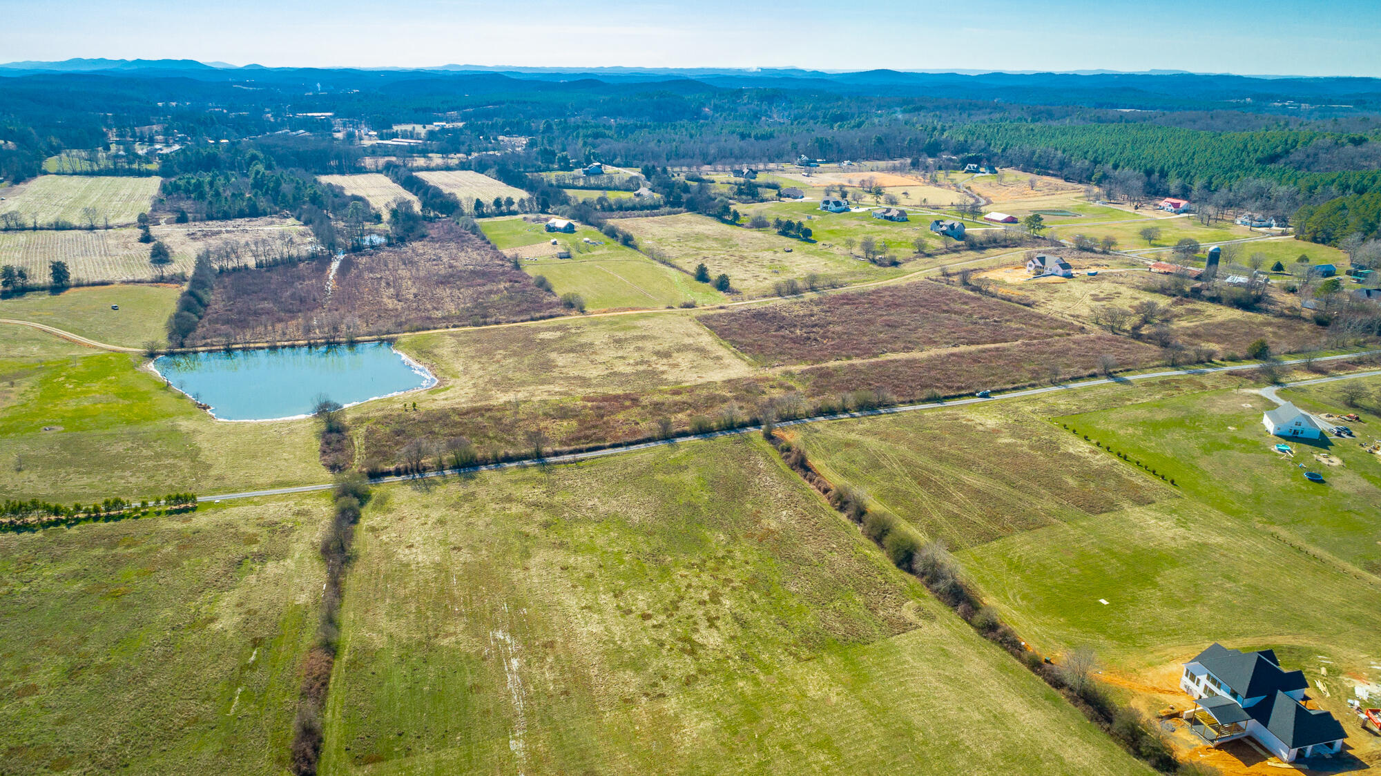 223 SW Old Lead Mine Valley Road, Cleveland, Tennessee image 22