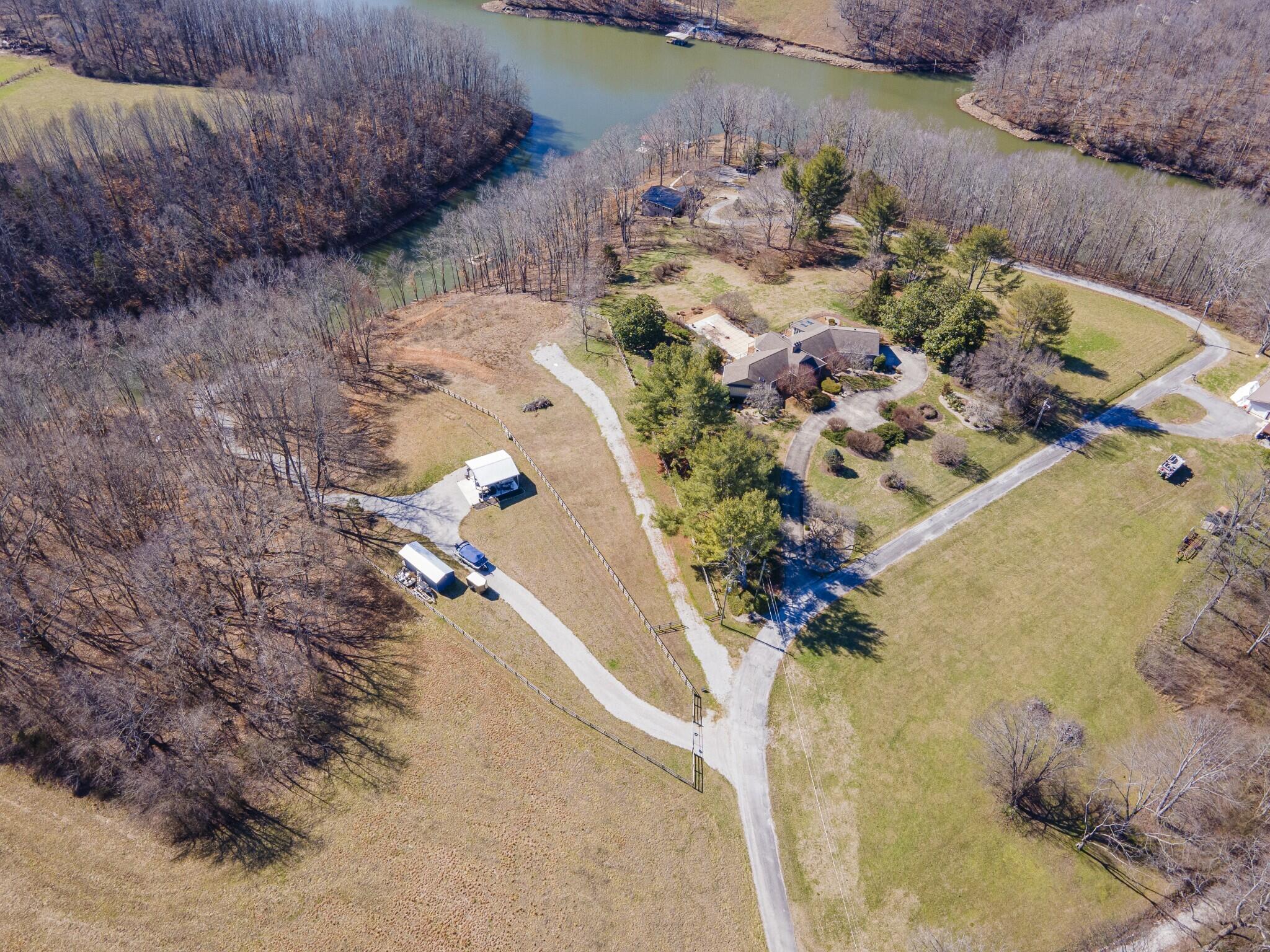 Moorehead Lane, Winchester, Tennessee image 8