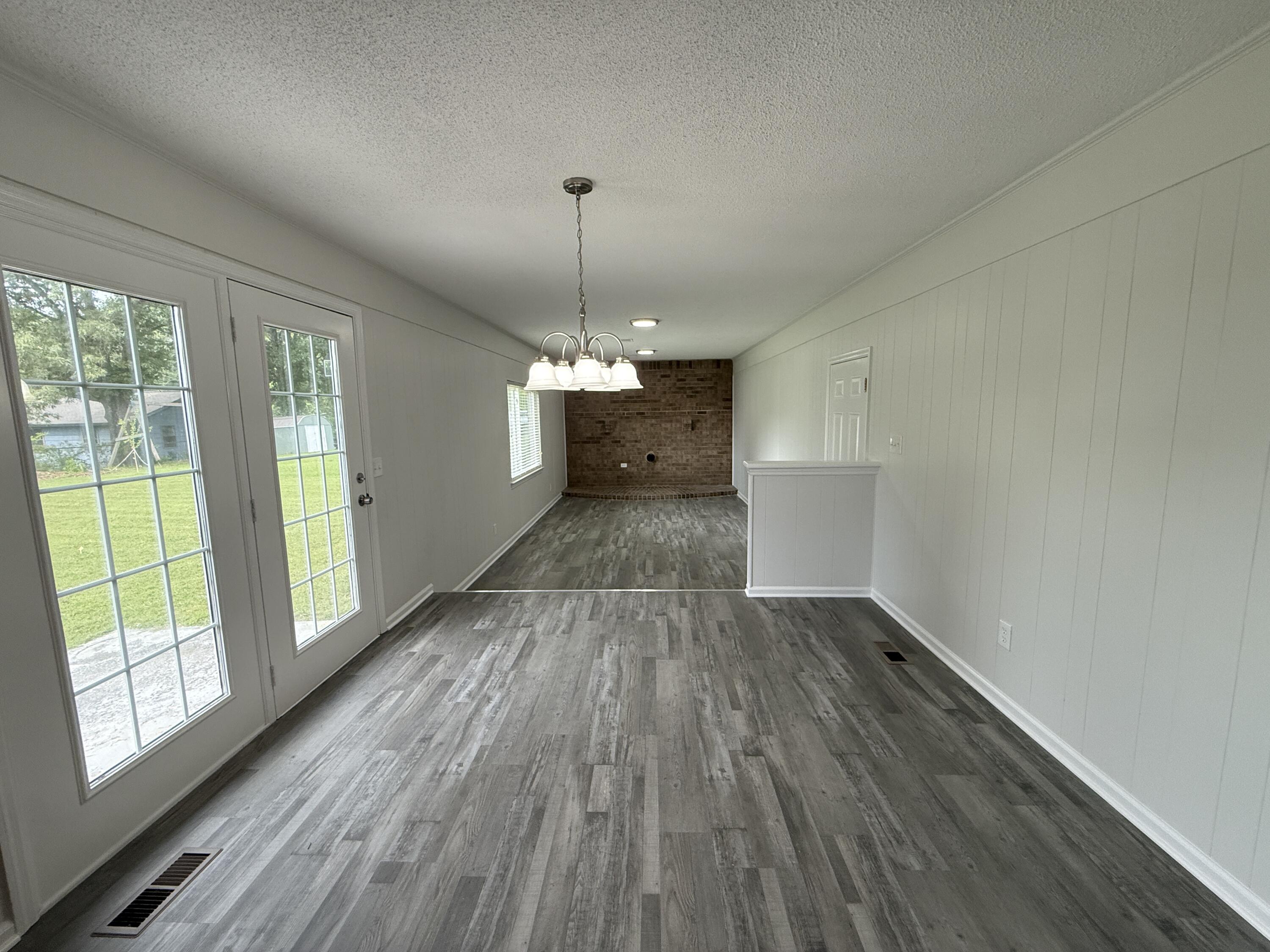 165 Ridgewood Drive, Chickamauga, Georgia image 9
