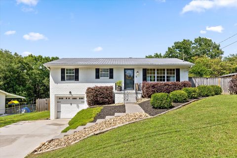 Homes For Sale - 1445 Timber Hill Drive<br/> Cleveland, TN 37323