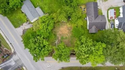 Photo of 316 Glendale Drive, Chattanooga, TN 37405 (MLS # 1512885) Photo of 316 Glendale Drive, Chattanooga, TN 37405 (MLS # 1512885)