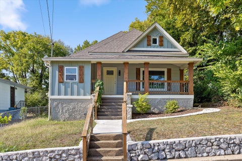 Homes For Sale - 2008 Vine Street<br/> Chattanooga, TN 37404
