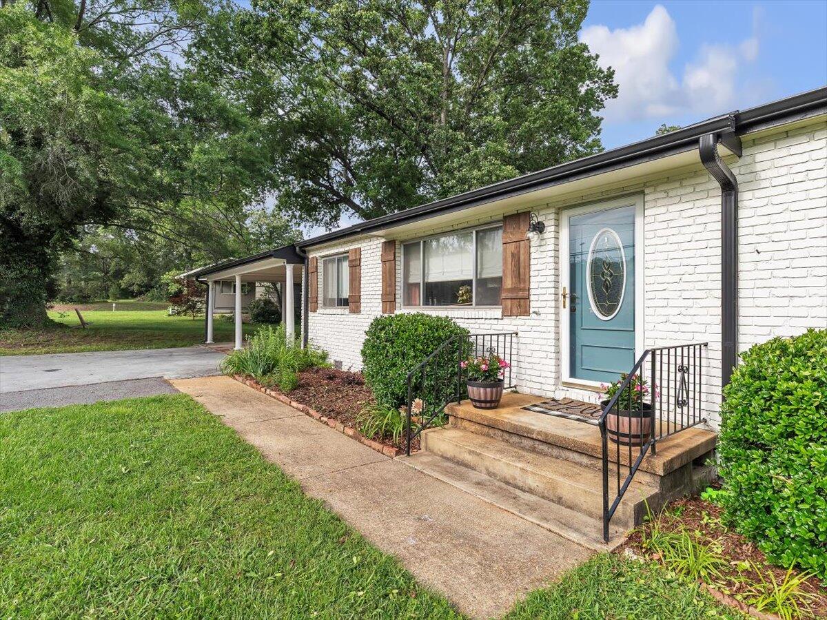 385 Cross Street, Rossville, Georgia image 3