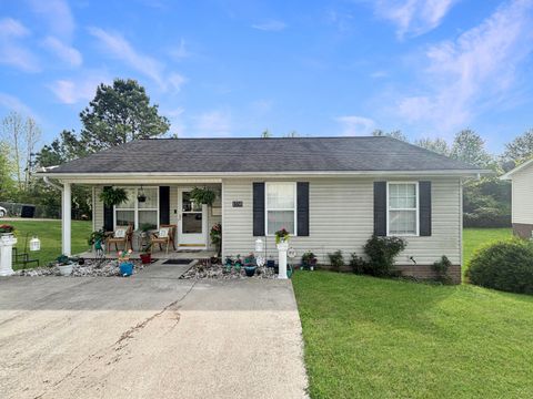 Photo of 1350 21st Street SE, Cleveland, TN 37311 (MLS # 1531981)