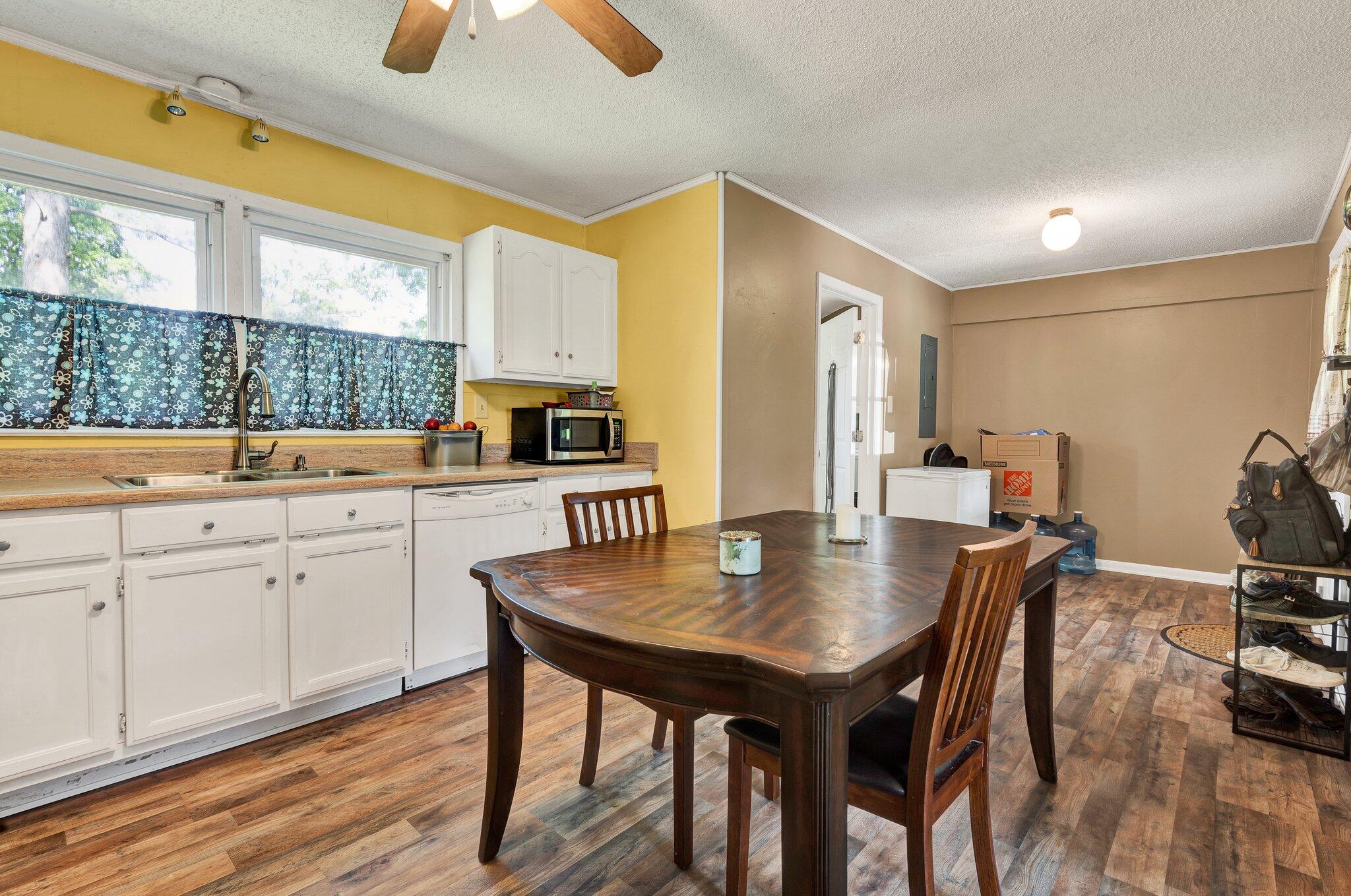 1935 Clemmer Street, Cleveland, Tennessee image 25