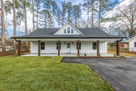 Photo of 422 Linda Lane, Rossville, GA 30741 (MLS # 1525938)