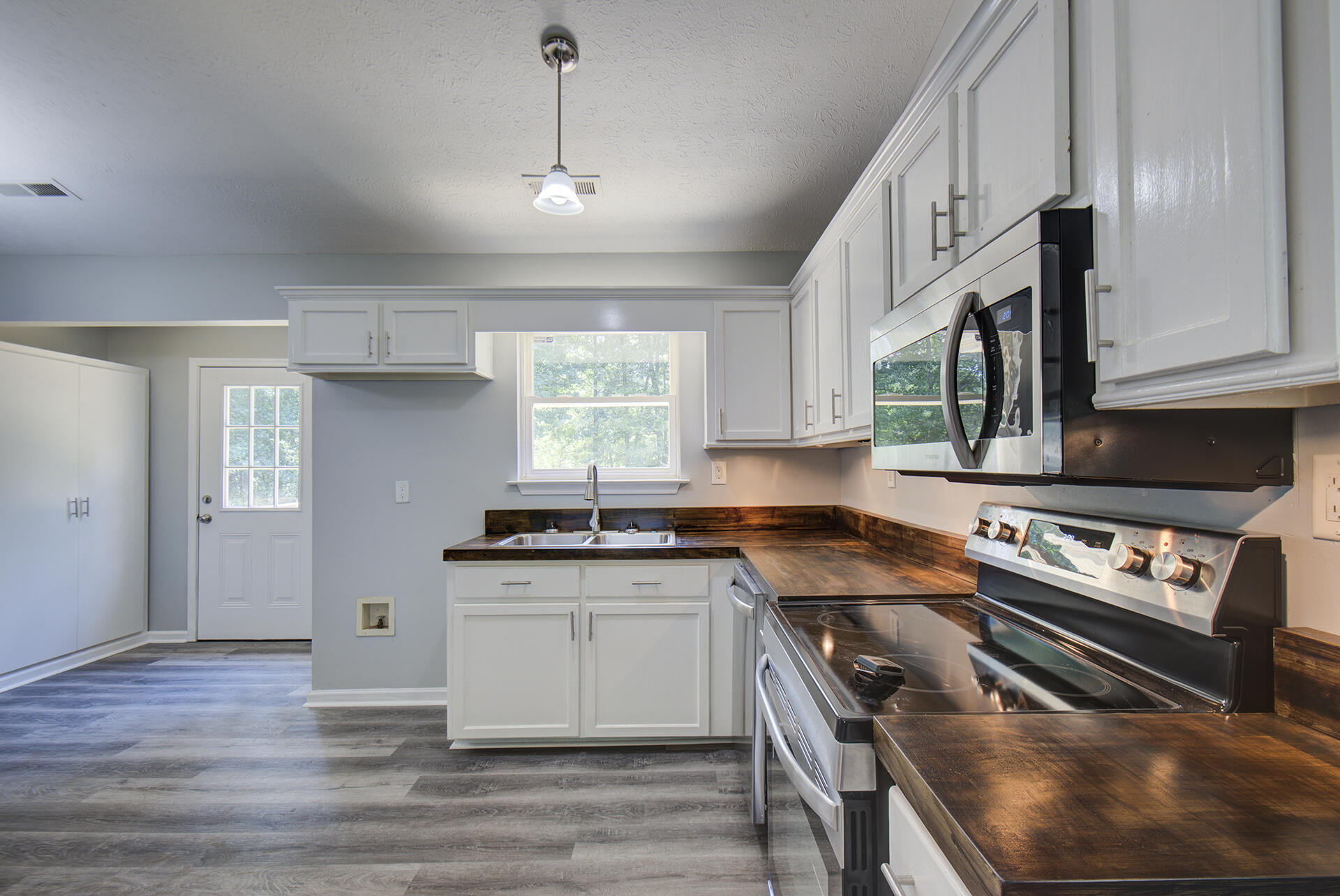 307 Ridgecrest Drive