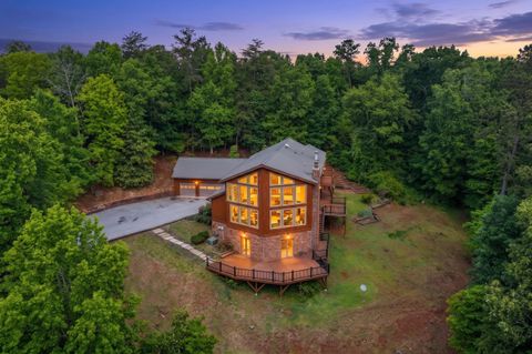 Photo of 826 Clearview Drive, Ringgold, GA 30736 (MLS # 1534389)