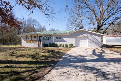 Tiny photo for 2237 County Road 685 Road, Sylvania, AL 35988 (MLS # 1527018)