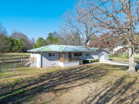 Tiny photo for 2237 County Road 685 Road, Sylvania, AL 35988 (MLS # 1527018)